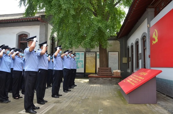 追趕超越 你我同行 為大美周至點贊：公安篇